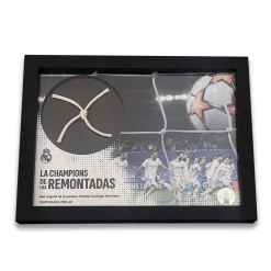 Pursuit 3 Rentrée Scolaire|Memorabilia^Filet de but encadré du stade Santiago Bernabéu LDC 21/22