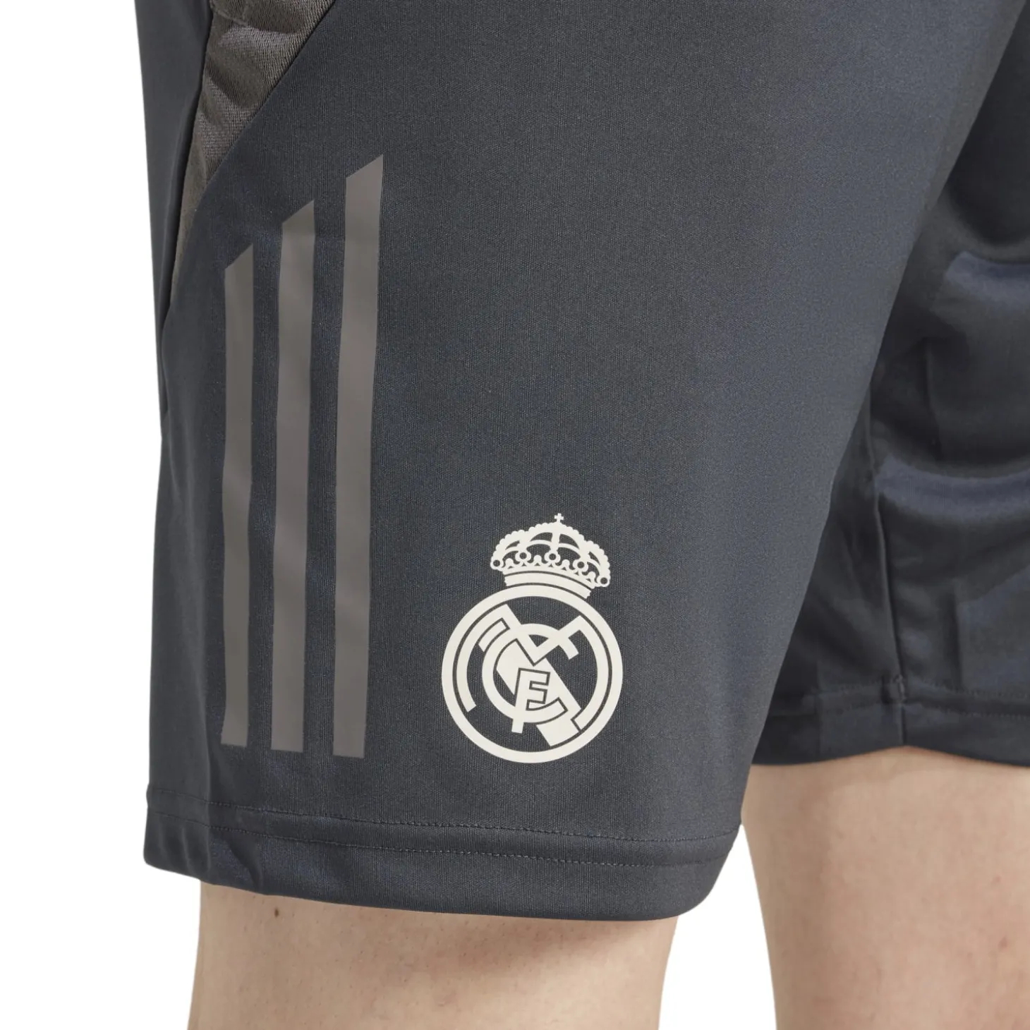 Homme Adidas España, S.A.U Pantalons^Short Entraînement LDC 24/25 Gris Clair hommes